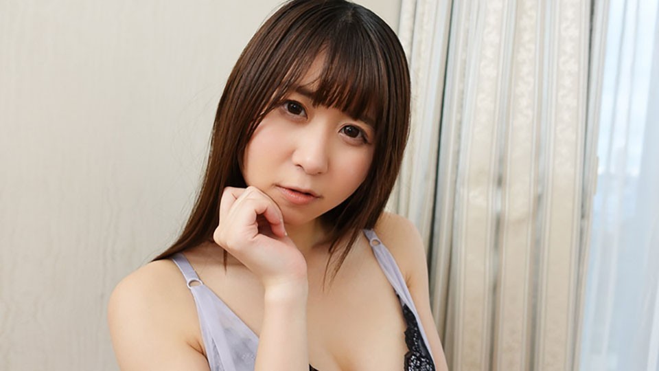 GAREA 880seika A Beer Salesgirl With Bright Eyes Is A Convulsive Girl Who Is Obedient To Her Desires!